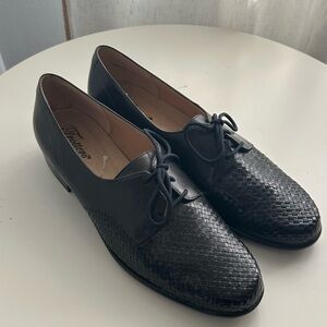 Trotters Lizzie Harringbone Leather Oxfords